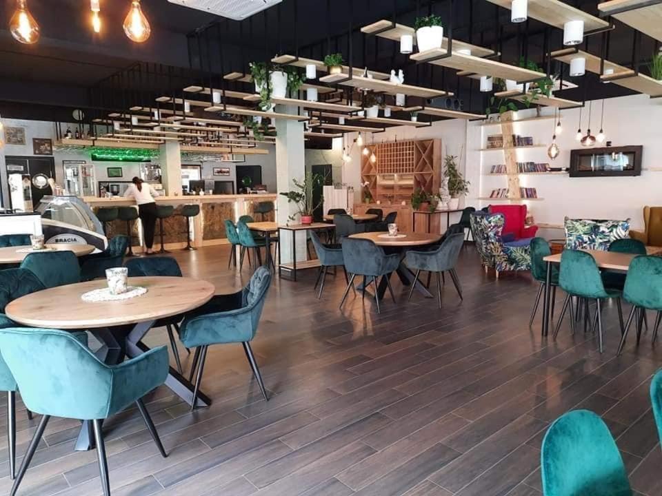 Apartament Limanowa Rynek Bagian luar foto